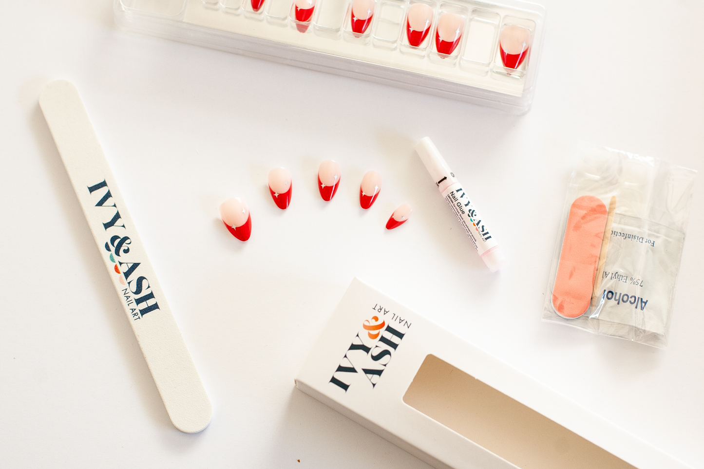 Holiday Magic Press On Nail Set